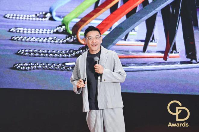 华钻之星」颁奖典礼（民用家具展专场）盛大